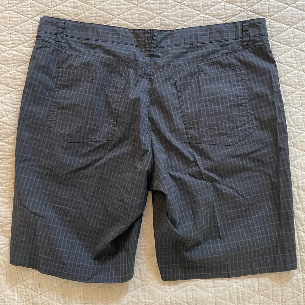 Theory Grid Check Print 6-pocket Kirby S/Recreation Shorts in Black Size‎ 38